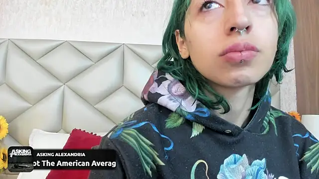 Im gaia online show from November 17, 12:11 pm