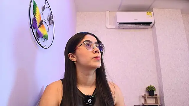 Amy wats0n online show from February 13, 7:10 pm