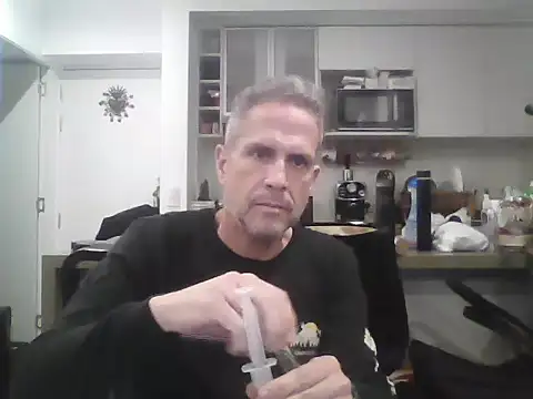 Diegoperrote682661 online show from September 13, 2:11 am