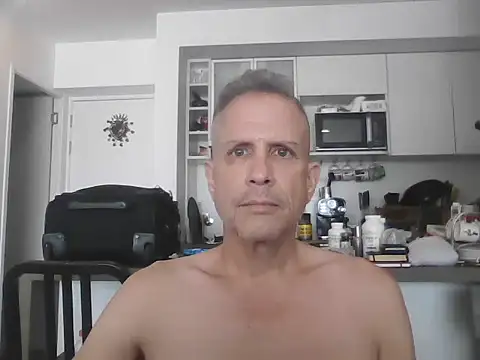 Diegoperrote682661 online show from October 23, 6:17 pm