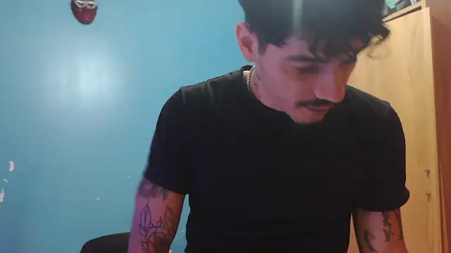 Badboyi1997 online show from February 13, 11:50 am