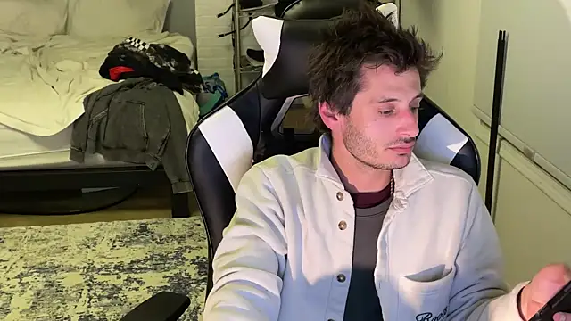 Dylansd online show from December 23, 6:44 am