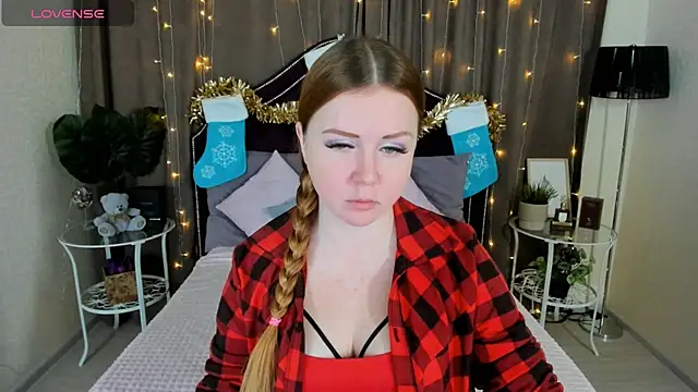 BettyBloom69 online show from December 17, 4:23 am