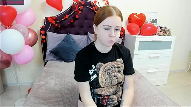 BettyBloom69 online show from February 13, 7:35 am