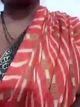 riya houswife online show from December 25, 10:17 am