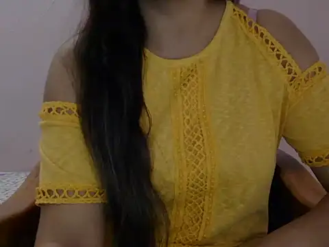 Snapshot of diva-22 chatting on December 23, 11:47 am diva-22 online show from December 23, 11:47 am