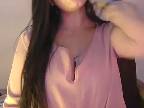 Snapshot of diva-22 chatting on September 19, 3:13 pm diva-22 online show from September 19, 3:13 pm