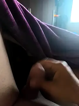 mirrowhot online show from April 21, 6:09 am