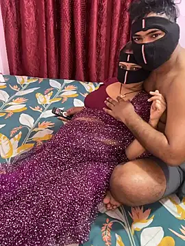 Snapshot of mickey_love chatting on March 5, 9:38 am mickey love online show from March 5, 9:38 am