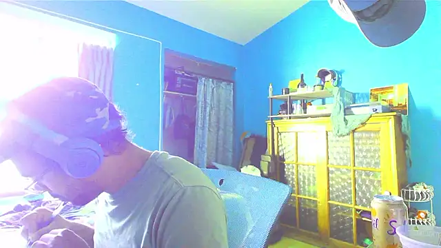        the online show from March 5, 11:23 pm