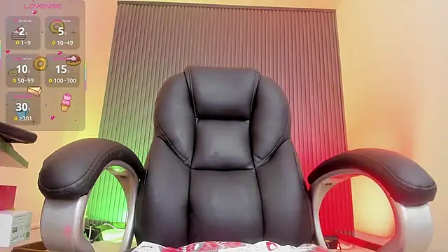 Snapshot of gaby_flow chatting on October 28, 7:12 am gaby flow online show from October 28, 7:12 am