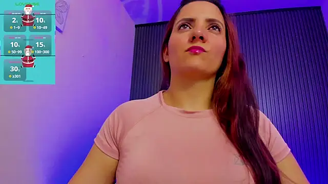 Snapshot of gaby_flow chatting on December 1, 7:35 am gaby flow online show from December 1, 7:35 am