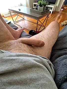 dmessier85 online show from September 11, 4:18 pm