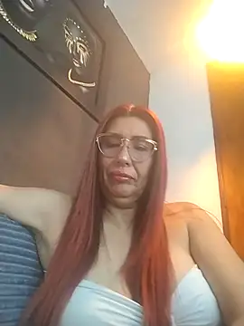 Perla Franco online show from April 18, 6:28 am