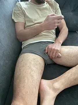 Snapshot of mertt3457 chatting on March 16, 7:48 am mertt3457 online show from March 16, 7:48 am