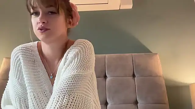 LustfulLuna  online show from January 31, 10:52 am