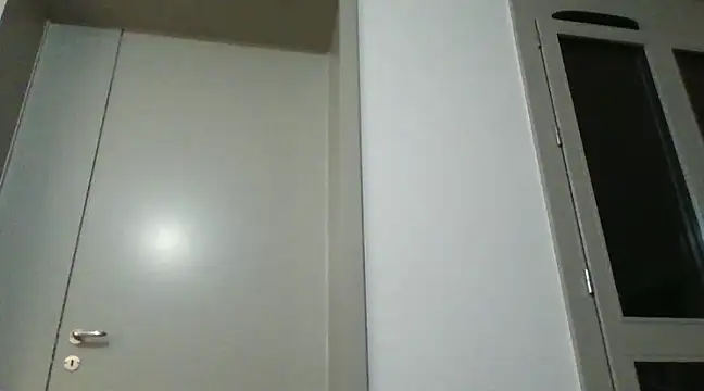 Snapshot of bonbonaumiel chatting on December 11, 2:19 am bonbonaumiel online show from December 11, 2:19 am