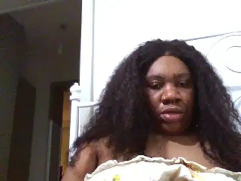 Snapshot of bonbonaumiel chatting on December 12, 6:36 am bonbonaumiel online show from December 12, 6:36 am