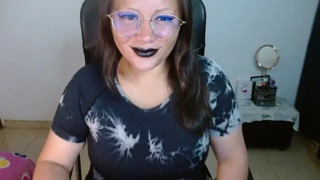 miss evoleth2 online show from June 7, 5:00 am