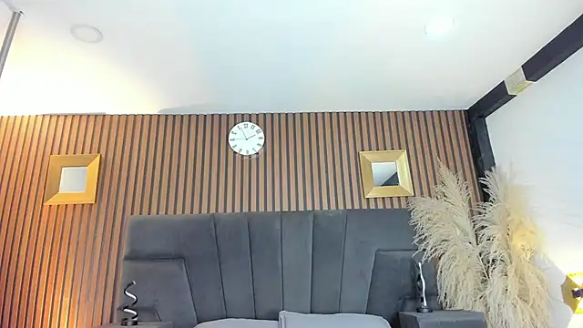 NaxaAndLexi  online show from April 20, 2:09 pm