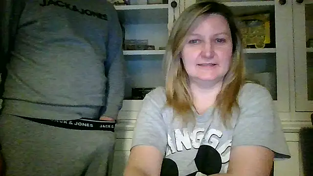 CoupleKitty online show from March 18, 8:37 pm