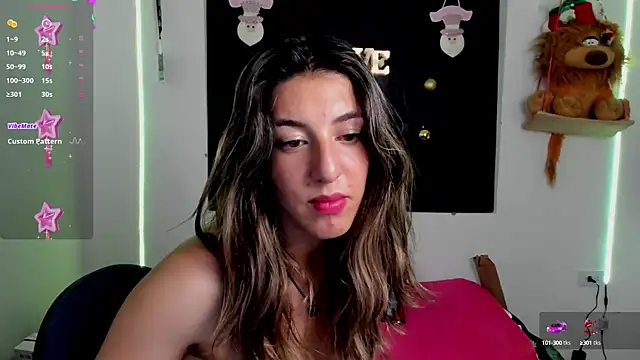 queen-natty online show from December 6, 6:48 am