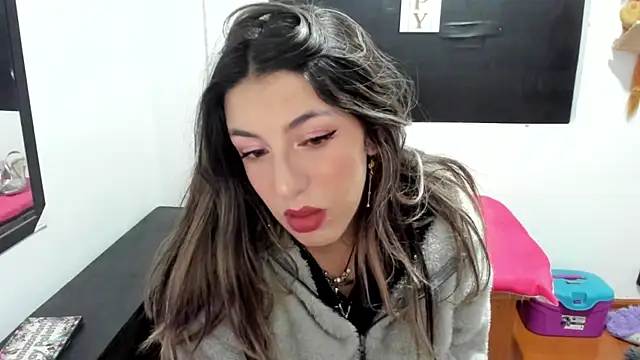 queen-natty online show from January 31, 3:20 am