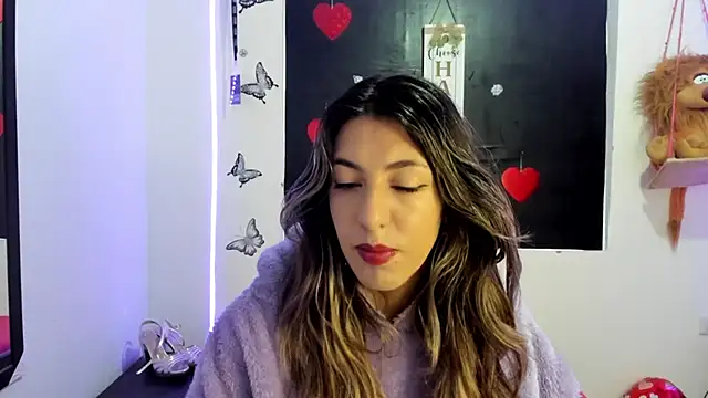 queen-natty online show from February 18, 1:00 pm