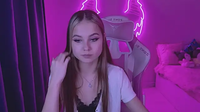 tikkisa online show from December 15, 6:04 pm