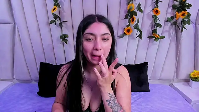 Snapshot of Lucy_Anall_ chatting on September 27, 9:31 pm Lucy Anall online show from September 27, 9:31 pm