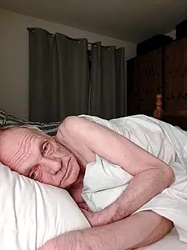 Ferret7777 online show from April 26, 9:45 pm