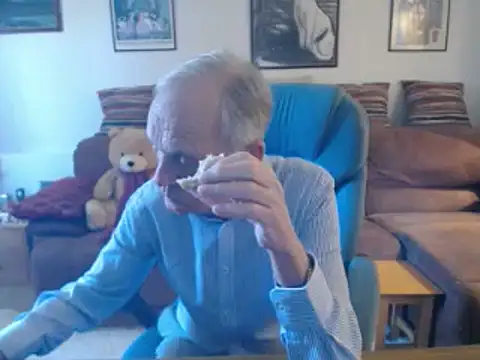 Snapshot of Ferret7777 chatting on April 29, 11:03 am Ferret7777 online show from April 29, 11:03 am