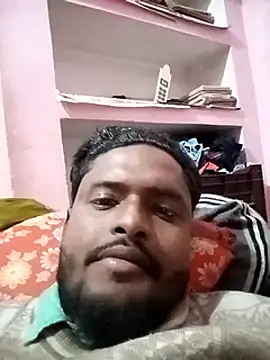 Snapshot of desicockblack chatting on January 3, 2:08 pm desicockblack online show from January 3, 2:08 pm