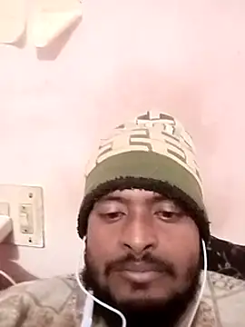 Snapshot of desicockblack chatting on January 24, 5:53 pm desicockblack online show from January 24, 5:53 pm