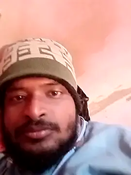 Snapshot of desicockblack chatting on January 25, 6:35 pm desicockblack online show from January 25, 6:35 pm