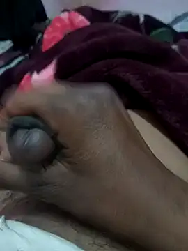 Snapshot of desicockblack chatting on March 2, 5:14 pm desicockblack online show from March 2, 5:14 pm