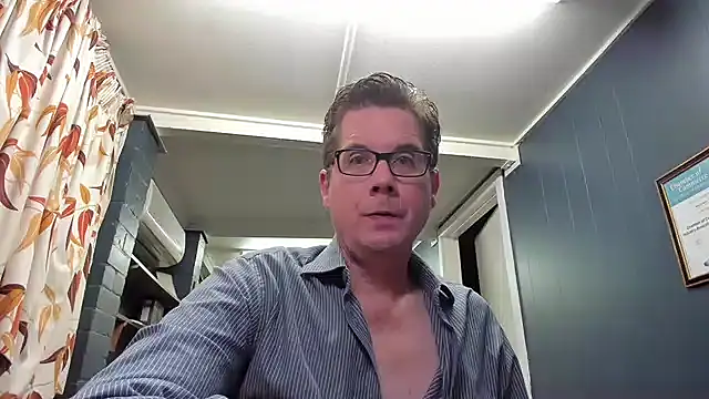 tilobinder online show from December 6, 12:27 pm