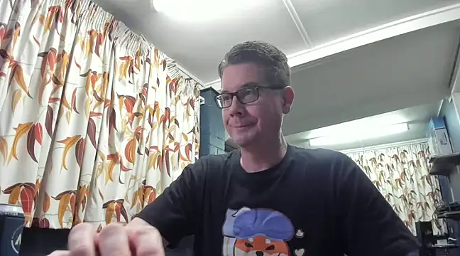 tilobinder online show from December 26, 1:32 pm