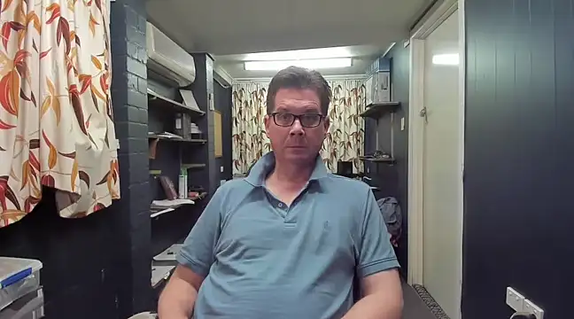 tilobinder online show from March 8, 1:25 pm