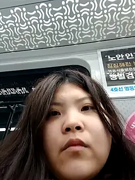 hello098712 online show from March 10, 1:56 am