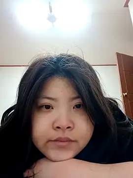 hello098712 online show from March 13, 9:21 am