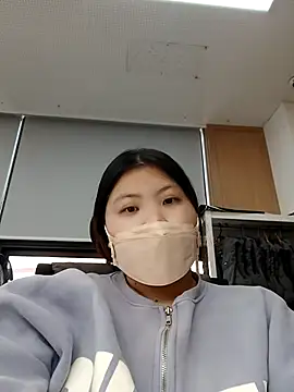 hello098712 online show from September 26, 3:21 am