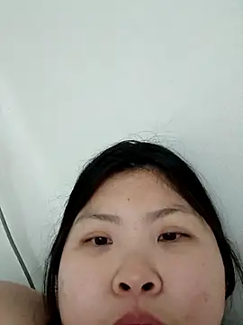 hello098712 online show from March 6, 9:17 am