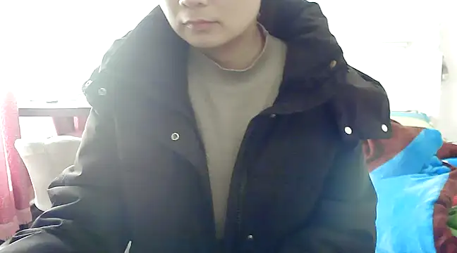 Snapshot of CN-Xiaoxi chatting on February 12, 4:23 am CN-Xiaoxi online show from February 12, 4:23 am