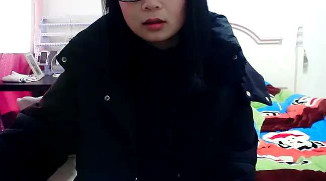 Snapshot of CN-Xiaoxi chatting on February 17, 9:56 am CN-Xiaoxi online show from February 17, 9:56 am