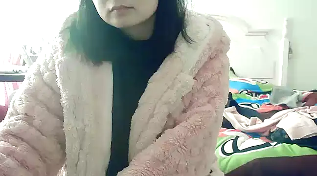 Snapshot of CN-Xiaoxi chatting on February 23, 8:28 am CN-Xiaoxi online show from February 23, 8:28 am