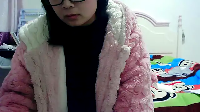 Snapshot of CN-Xiaoxi chatting on March 1, 1:18 pm CN-Xiaoxi online show from March 1, 1:18 pm