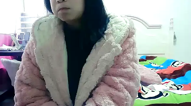 Snapshot of CN-Xiaoxi chatting on March 2, 6:05 am CN-Xiaoxi online show from March 2, 6:05 am