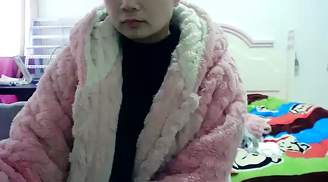 Snapshot of CN-Xiaoxi chatting on March 4, 12:50 am CN-Xiaoxi online show from March 4, 12:50 am