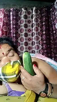 Hot Falguni online show from February 11, 7:59 pm